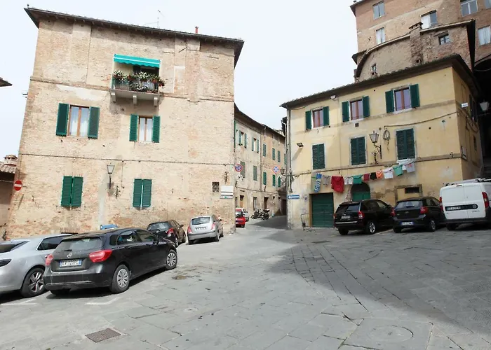 Casa Piazzetta * Siena