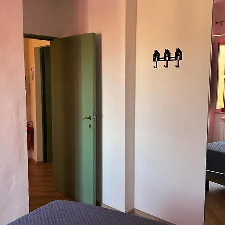 Apartment Casa Piazzetta Siena